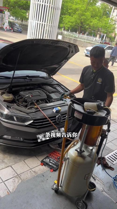 抽机油和放机油哪个好?换机油抽的干净还是放的干净 第2张 抽机油和放机油哪个好?换机油抽的干净还是放的干净 第2张