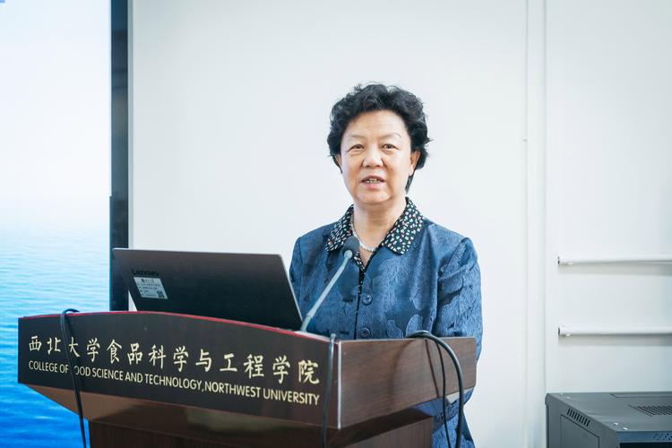 张希院士探讨AI在科学研究中的应用与思考 第1张 张希院士探讨AI在科学研究中的应用与思考 第1张