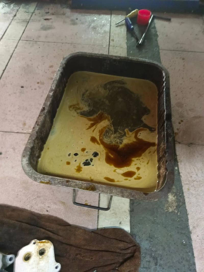 机油过少会有什么现象?汽车机油少了的症状 第1张 机油过少会有什么现象?汽车机油少了的症状 第1张