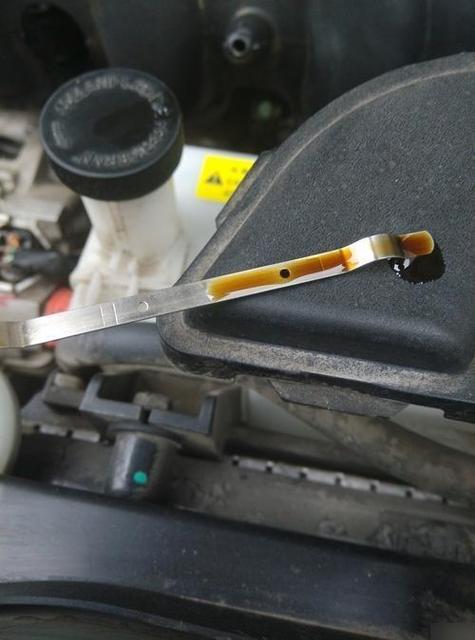 机油加到上限位置行吗,机油刚好在上限可以吗 第1张 机油加到上限位置行吗,机油刚好在上限可以吗 第1张
