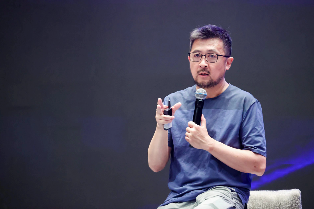 经纬张颖：AI的远与近  第1张