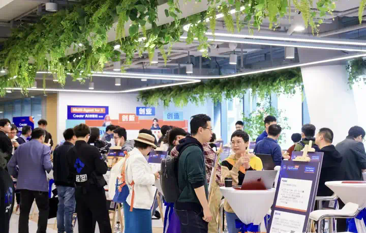 500天，打造全球最大AI孵化器，模速空间崛起的秘诀是……  第16张