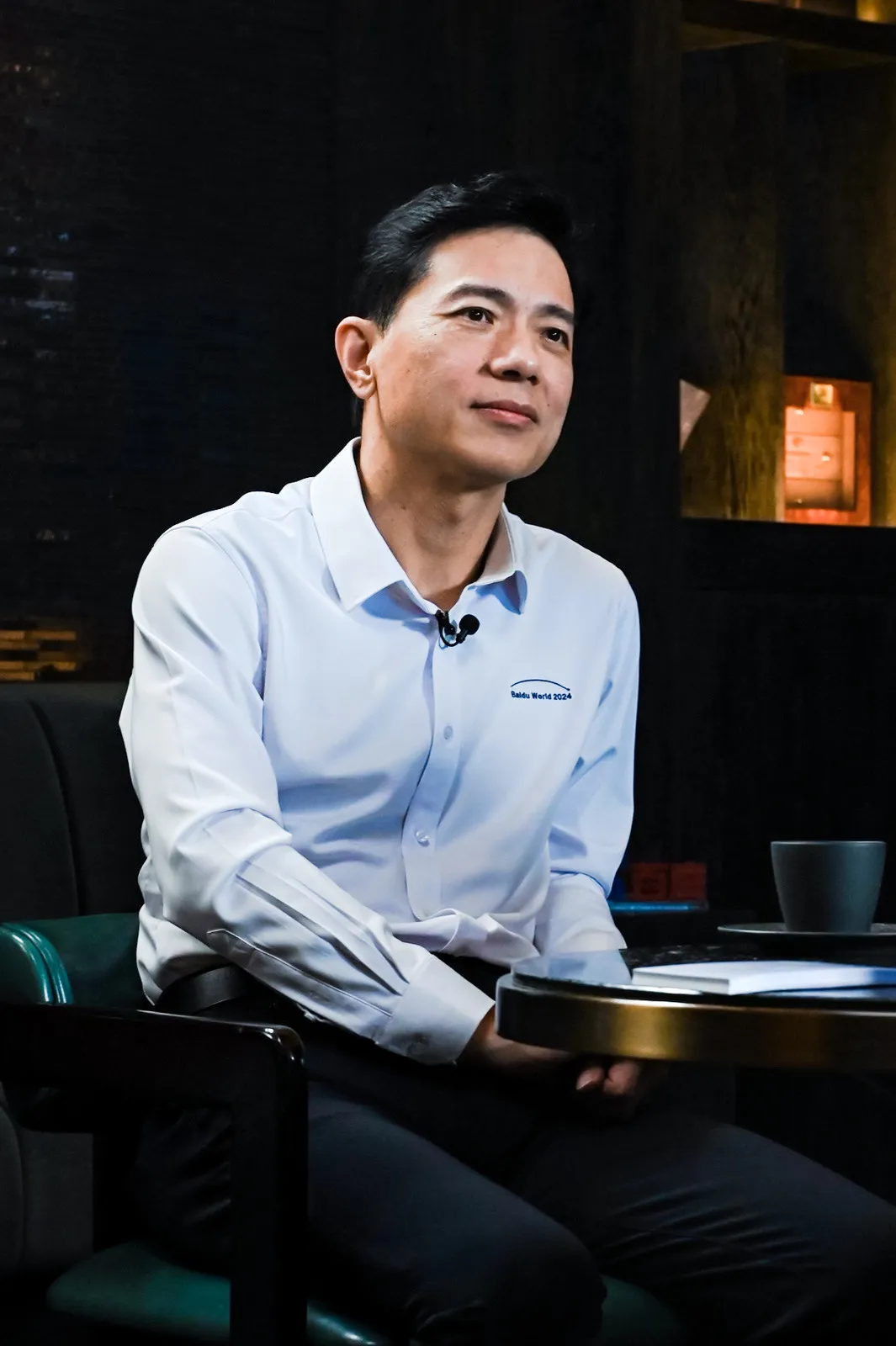 对话李彦宏：大模型进化变慢是好事，百度从来没对标过OpenAI  第1张