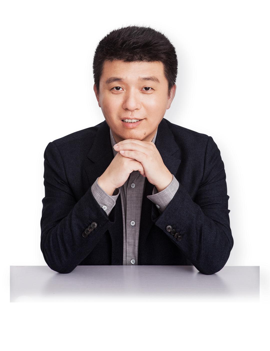 专访万维钢：人要比AI凶  第1张