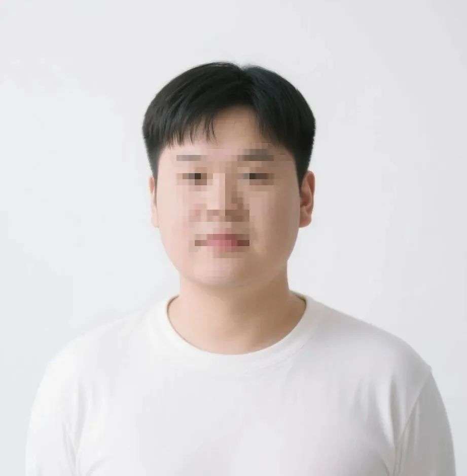 时隔两年，我又被AI写真整破防了。。。  第21张