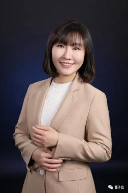 AI大牛景鲲离职百度，CIO李莹接任小度CEO  第1张