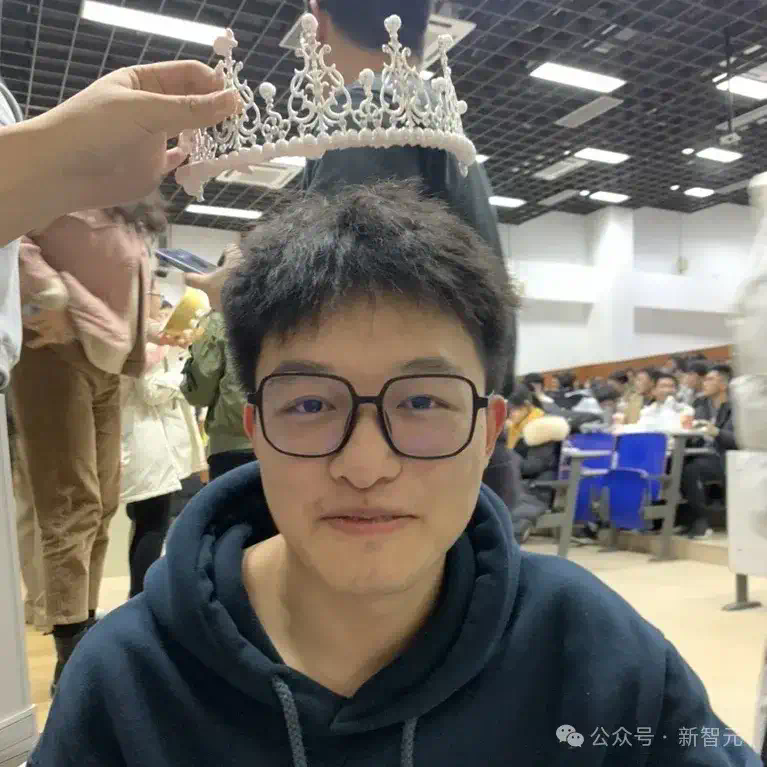 邀请码炒到10万？OpenManus深夜开源打脸！Manus X账号遭冻结，平替光速上线  第14张
