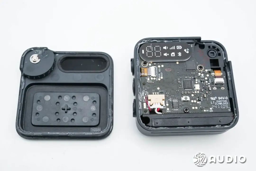 拆解Xiaomi小米运动对讲机 内置两颗敏芯股份的MEMS麦克风组成拾音阵列  第15张