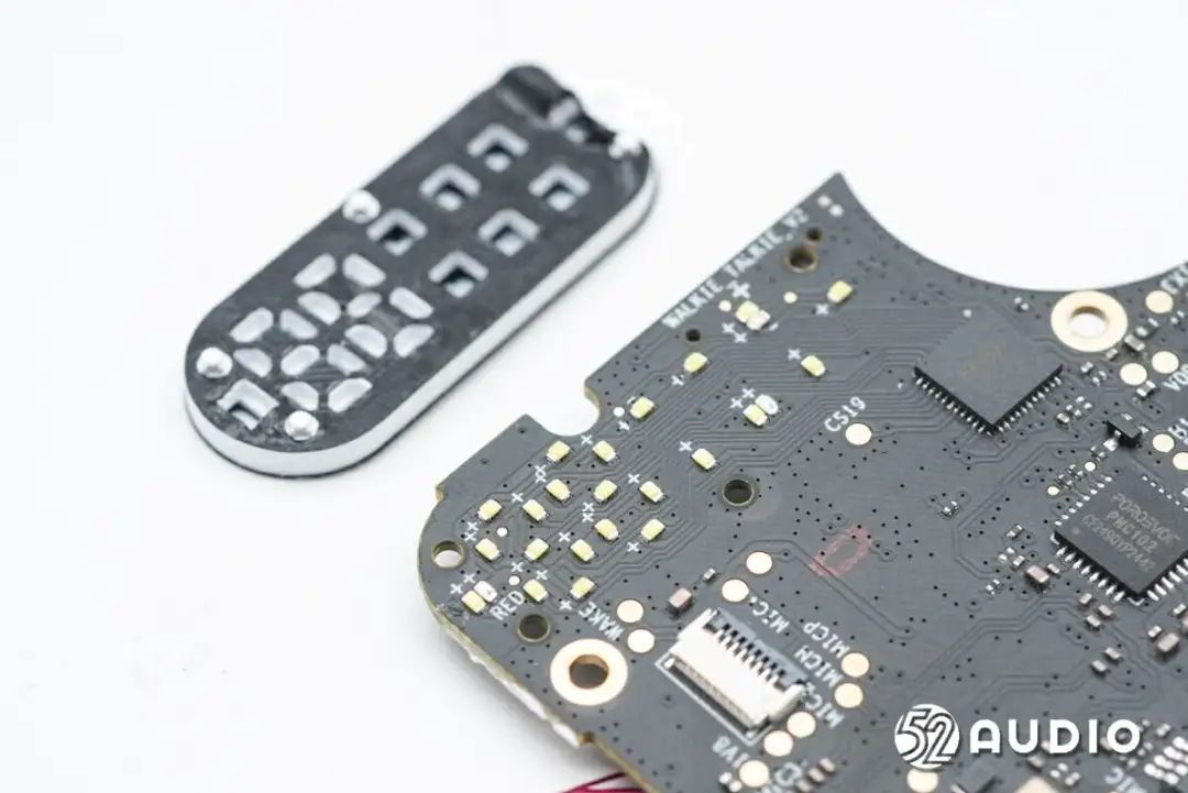 拆解Xiaomi小米运动对讲机 内置两颗敏芯股份的MEMS麦克风组成拾音阵列  第45张