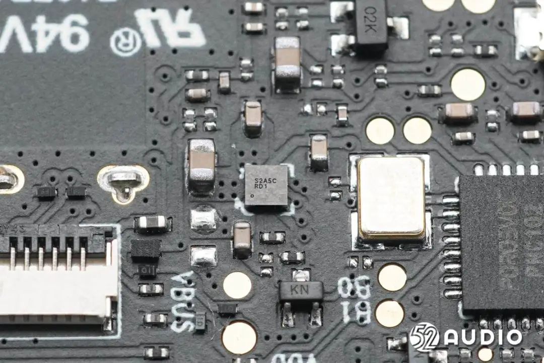 拆解Xiaomi小米运动对讲机 内置两颗敏芯股份的MEMS麦克风组成拾音阵列  第53张