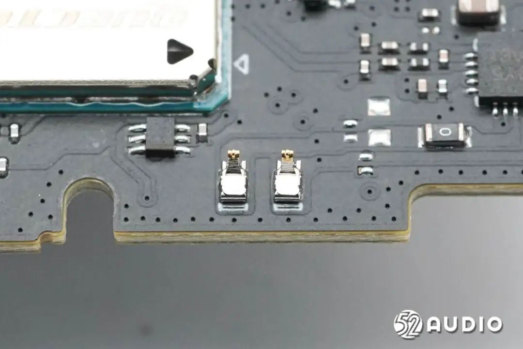 拆解Xiaomi小米运动对讲机 内置两颗敏芯股份的MEMS麦克风组成拾音阵列  第70张