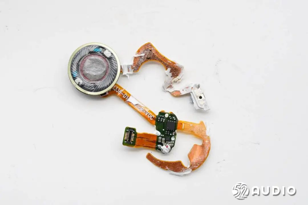 拆解UGREEN绿联HiTune H6 Pro真无线降噪耳机 搭载SSP707电源管理芯片 内置敏芯股份MEMS麦克风拾音  第36张