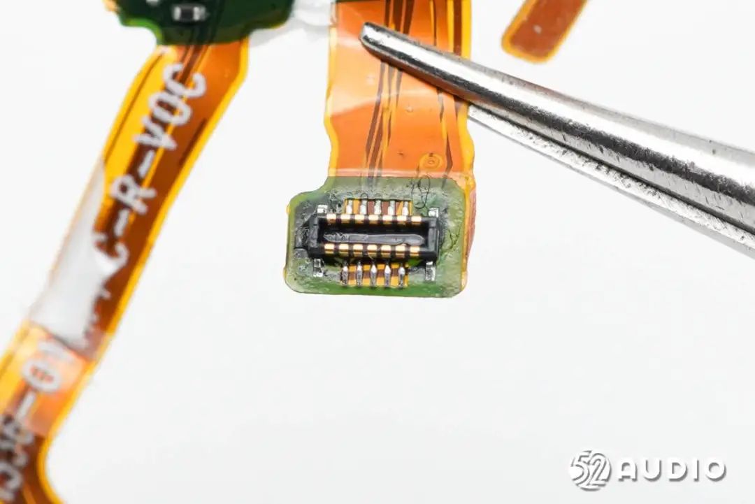 拆解UGREEN绿联HiTune H6 Pro真无线降噪耳机 搭载SSP707电源管理芯片 内置敏芯股份MEMS麦克风拾音  第42张