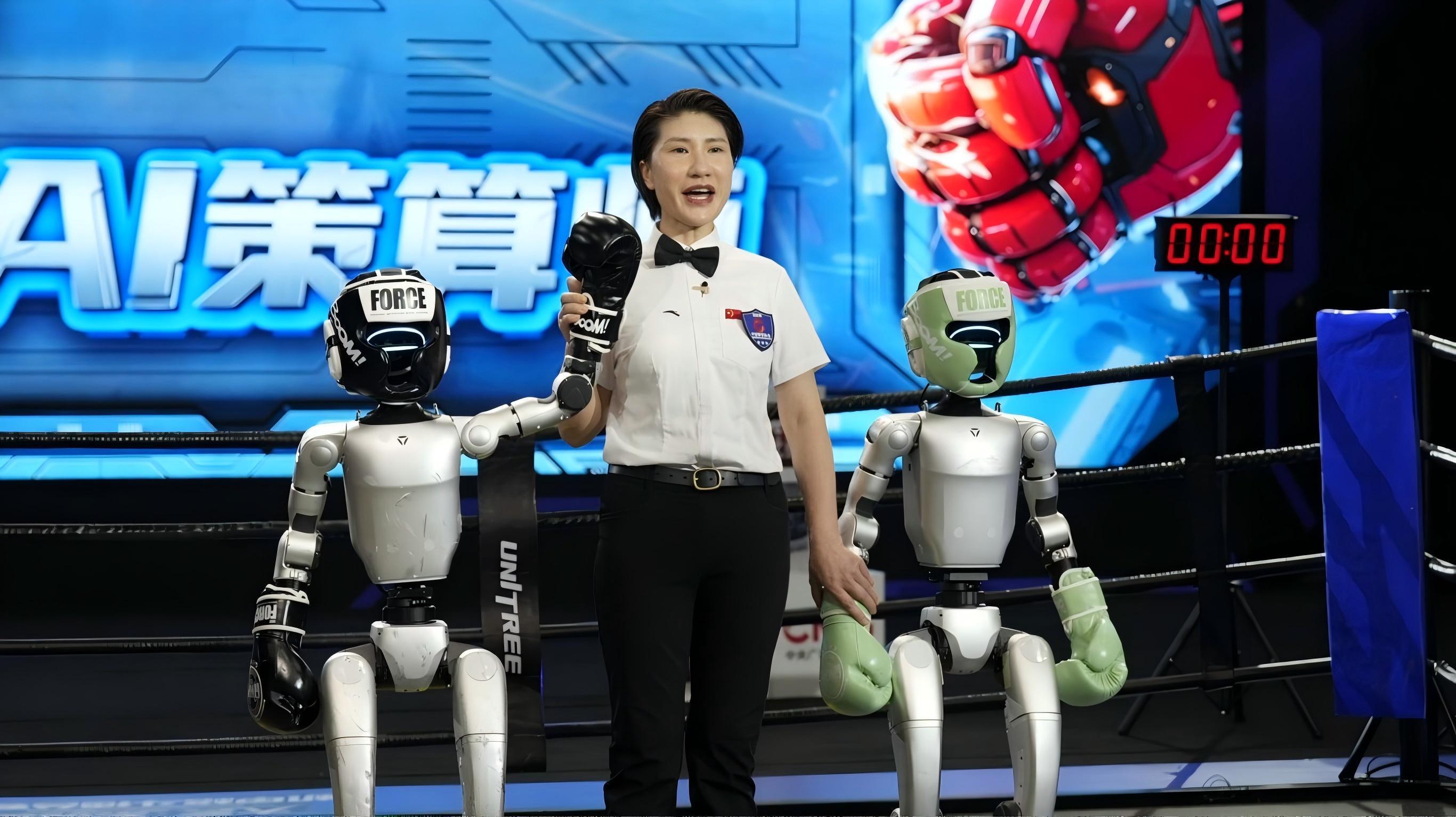超燃！人形机器人格斗赛，这队夺冠！  第1张