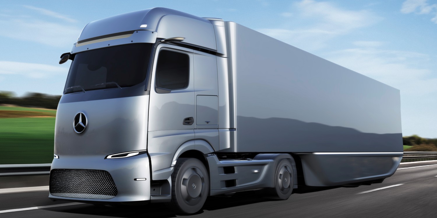 百度白读白度拜读baidu09戴姆勒卡车展示了第一款 eActros LongHaul 原型车