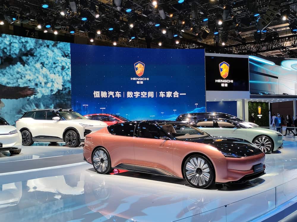 百度白读白度拜读baidu09恒大汽车在上海展示九款新车，明年大规模交付