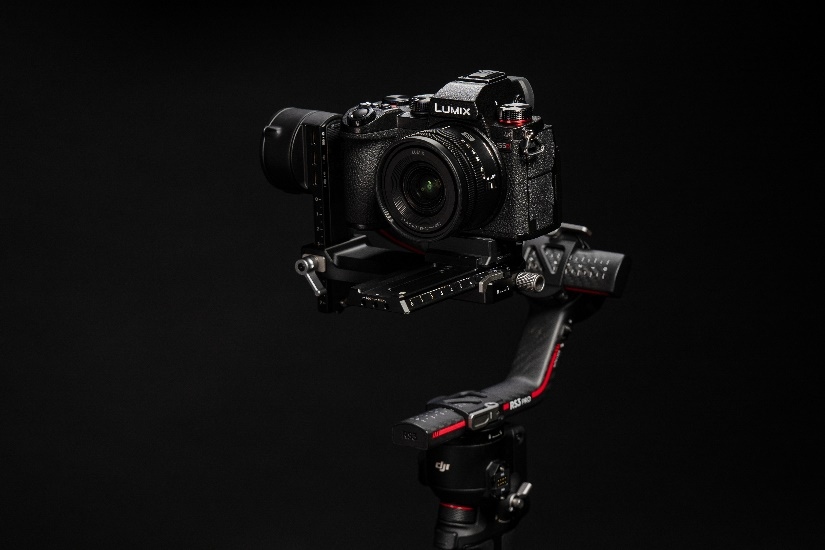 松下推出升级型号LUMIX S5D 适配大疆 LiDAR 自动对焦  第2张
