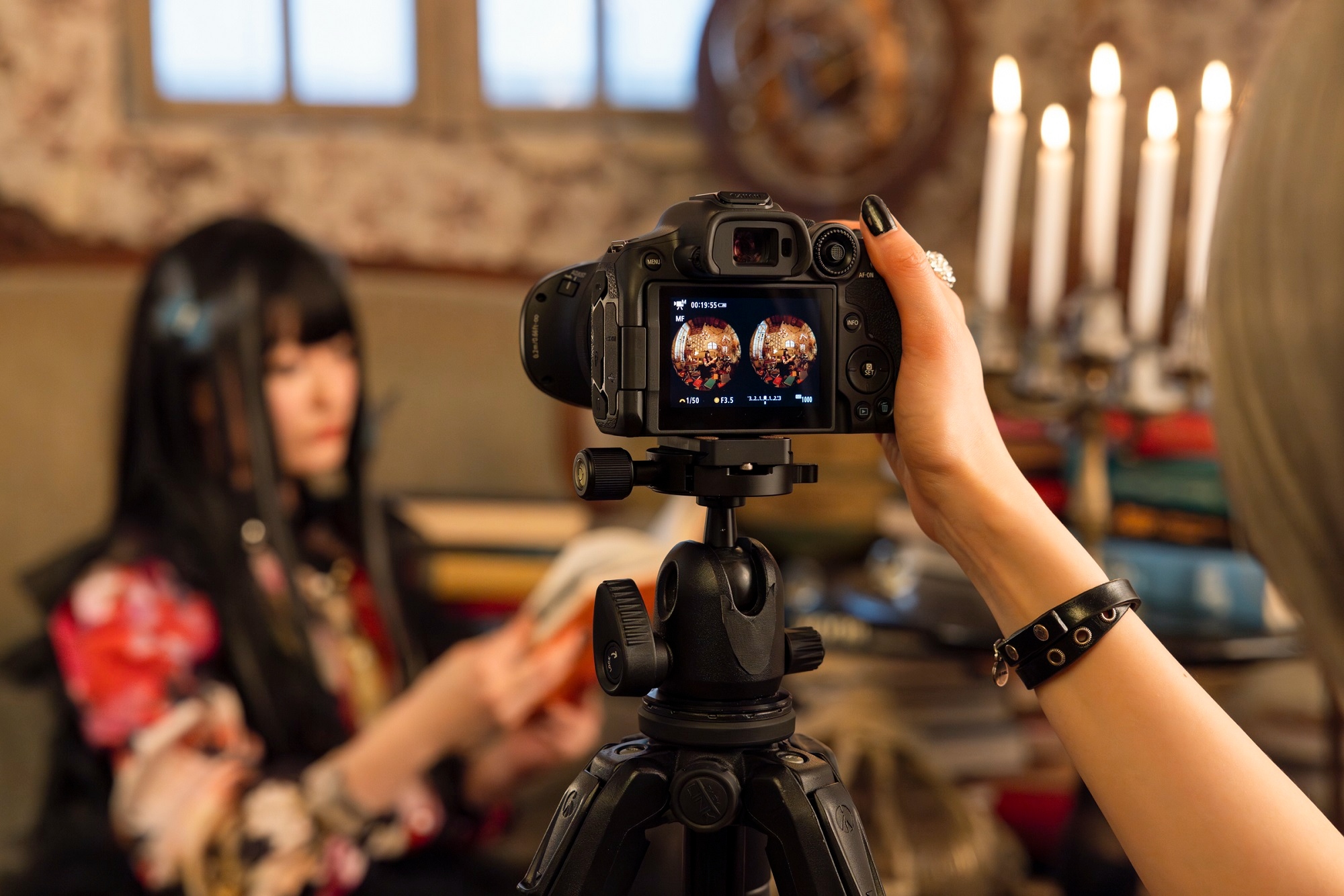 佳能发布APS-C画幅VR镜头RF-S3.9mm F3.5 STM DUAL FISHEYE  第2张