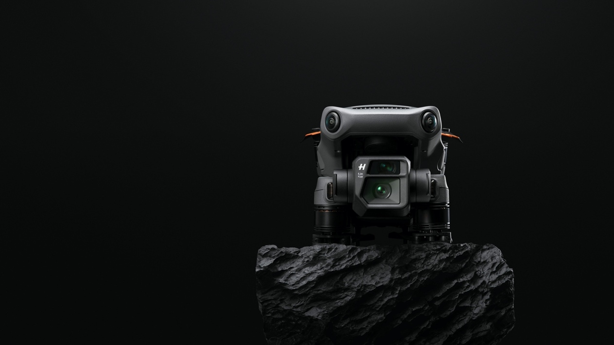 大疆创新发布DJI Mavic 3，卓越影像飞跃艺术想象  第3张