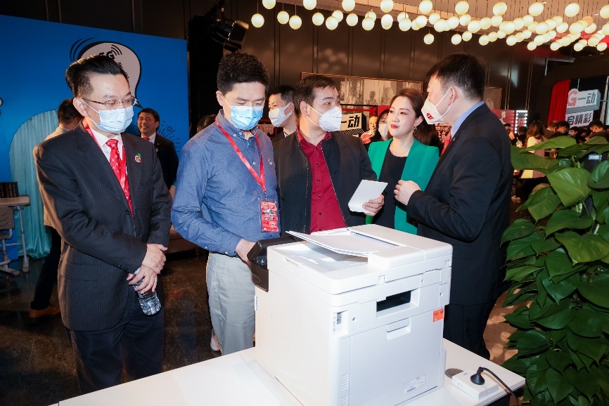 高容量有颜值 佳能发布多款加墨式及激光打印新品  第12张
