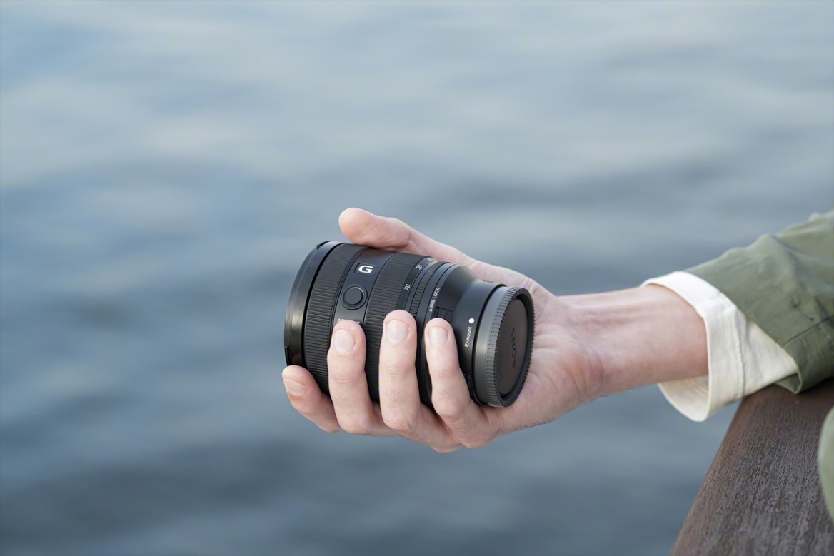 超广角标准变焦 索尼新一代小三元镜头FE 20-70mm F4 G开启销售  第3张
