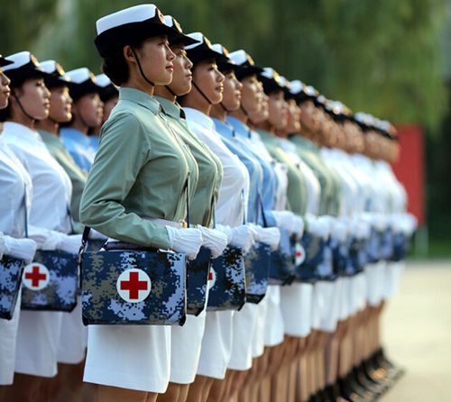 西方媒体如何看待女兵方队的文化输出? 第1张 西方媒体如何看待女兵方队的文化输出? 第1张