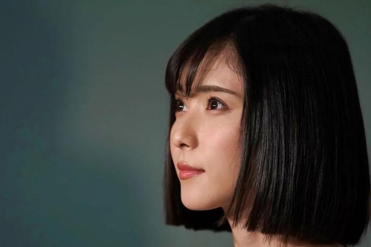 【日本廣告】超美的啦～ 松岡茉優翻唱槇原敬之的「無論在何時」！於品牌影片中表現失戀女子如何走過情傷～[內有影片]  第1张
