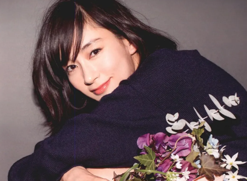 前男友承認隱婚且曾劈腿水川麻美。無辜捲入是非,網友表示同情。 第1张 前男友承認隱婚且曾劈腿水川麻美。無辜捲入是非,網友表示同情。 第1张