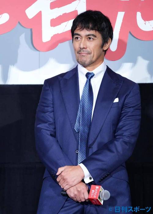 爆紅不是沒有原因~ 佐藤健會親自閱讀及回覆官方LINE信息…… 「一半,藍色。」律一角比女主更早敲定! 第1张 爆紅不是沒有原因~ 佐藤健會親自閱讀及回覆官方LINE信息…… 「一半,藍色。」律一角比女主更早敲定! 第1张