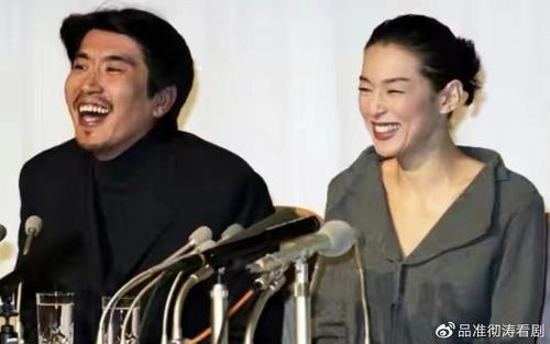 鈴木保奈美與石橋貴明宣布離婚,隨育兒階段告一段落結束婚姻。 第1张 鈴木保奈美與石橋貴明宣布離婚,隨育兒階段告一段落結束婚姻。 第1张